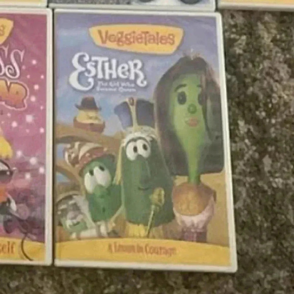 Huge VeggieTales DVD collection - Picture 5 of 5